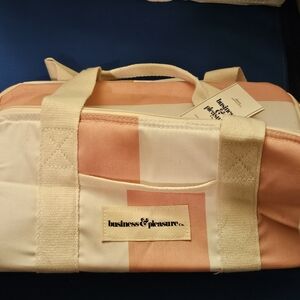Business & Pleasure Co. Insulated Cooler Carryall Tote NWT